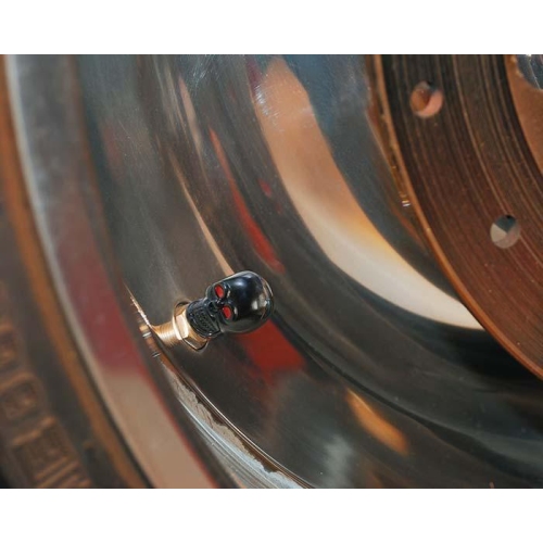 Foliatec SKULL 4x Ventil-Abdeckungen Set Ventil-Kappen Hülsen Abdeckung Auto