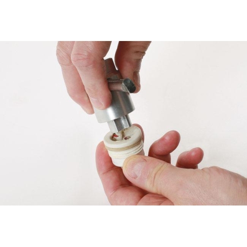 Spundwerkzeug f&uuml;r AdBlue&reg; Tank HGV 26mm LKW Panzerschl&uuml;ssel LASER TOOLS 7719