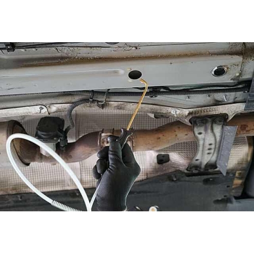 LIQUI MOLY 6116 Hohlraumversiegelung Wachs Korrosionsschutz transparent 1 Liter