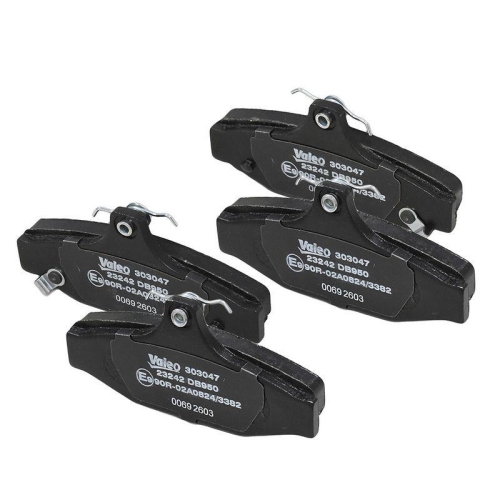 VALEO Bremsbelagsatz, Scheibenbremse ESSENTIAL 303047