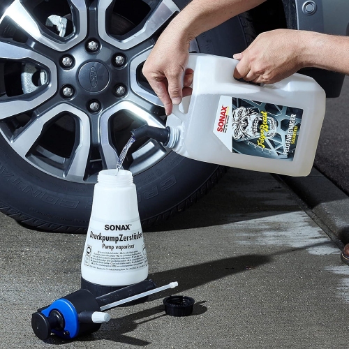 SONAX FelgenBeast Felgen Reiniger 5 Liter Kanister mit Ausgießer 04335000