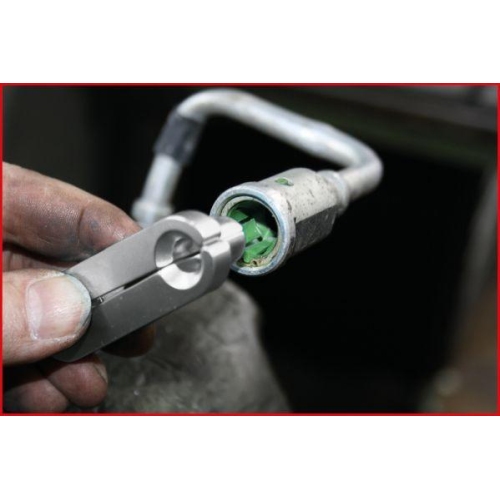 L&ouml;sewerkzeug zum Entfernen des Auslassschlauchs des Luftkompressors 460.5666