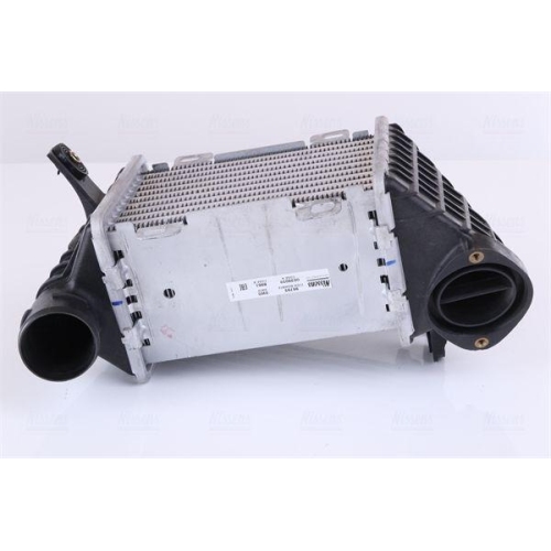 NISSENS Ladeluftkühler ** FIRST FIT ** 96795