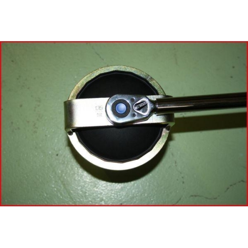 1/2 Zoll &Ouml;lfilterschl&uuml;ssel Durchmesser 135,0 mm / 18 Fl&auml;chen KS TOOLS 460.1185