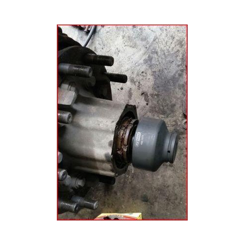 3/4 Zoll Nutmuttern-Schl&uuml;ssel mit 6 Zapfen f&uuml;r Mercedes Innenzapfen 46 mm