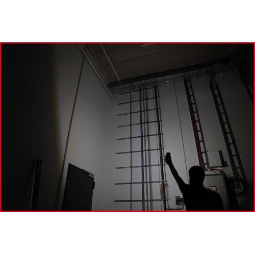 eQiUltimateBEAM Handleuchte kompakt 600 Lumen KS TOOLS 150.4615