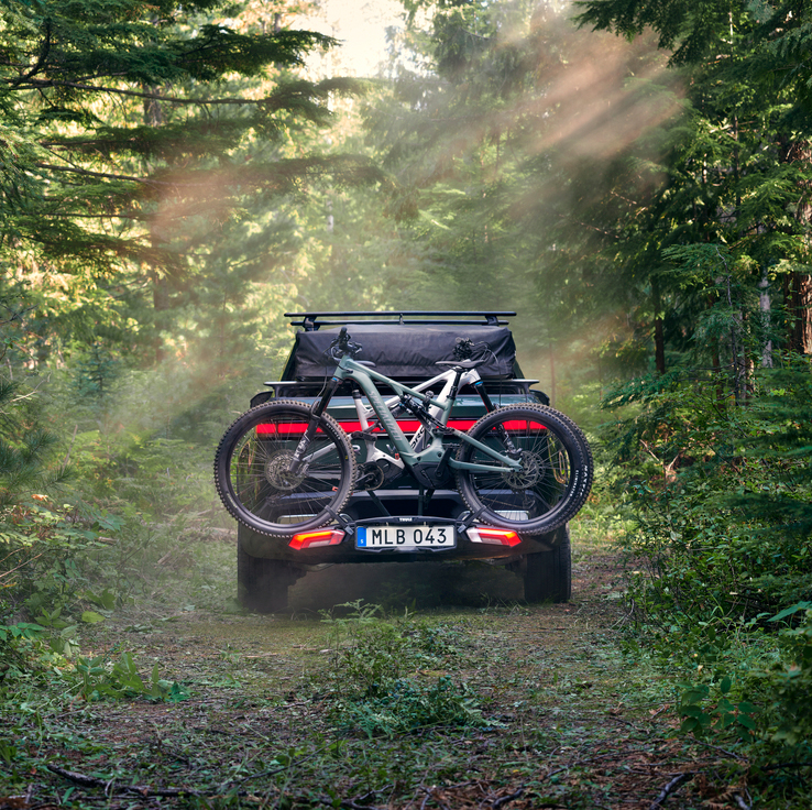 THULE 979 Epos - faltbarer Hecktr&auml;ger f&uuml;r 3 Fahrr&auml;der E-Bikes Fatbikes - 979100