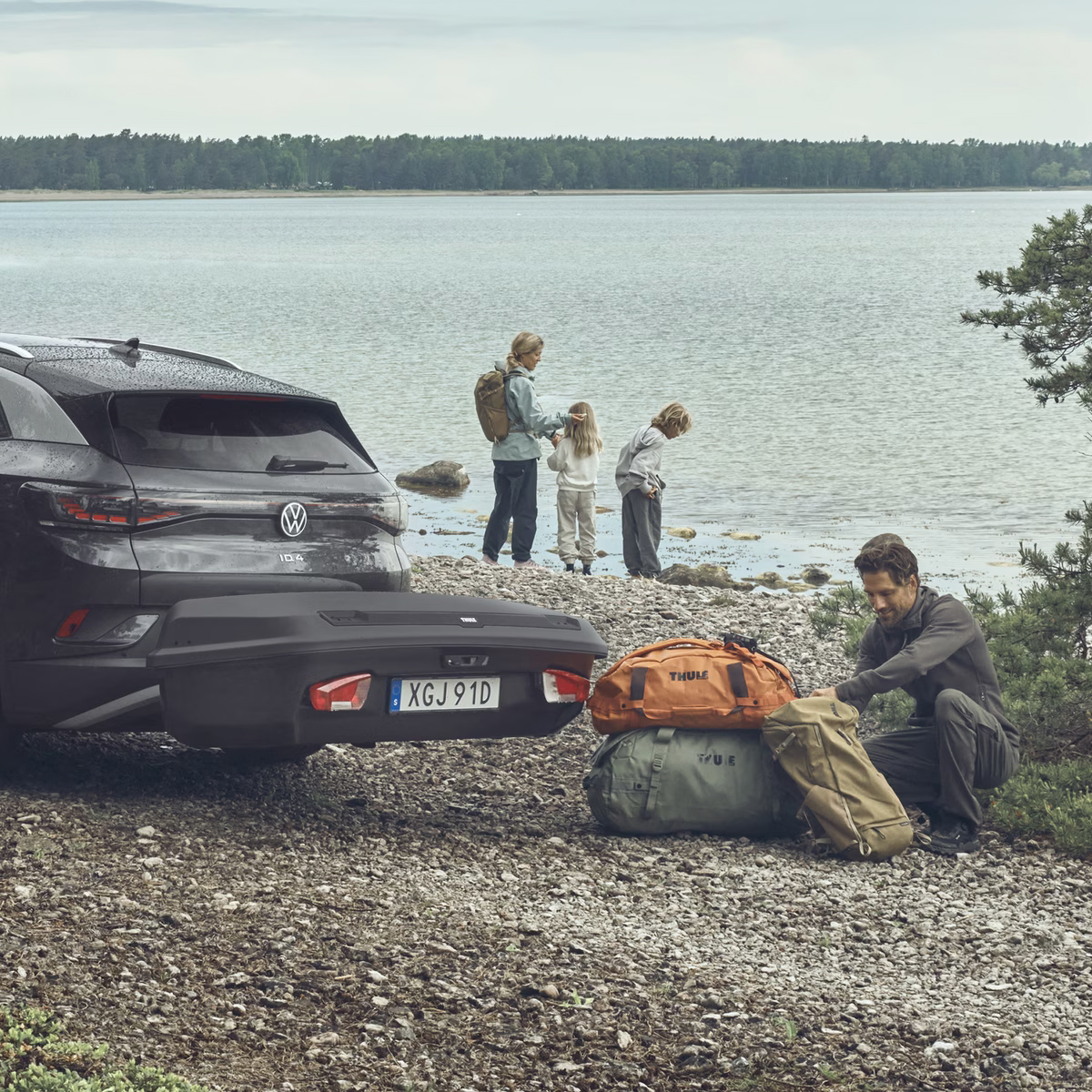 THULE Arcos Box L Black Heckbox f&uuml;r Anh&auml;ngerkupplung Transportbox - 906200