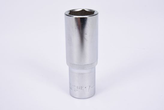 SECHSKANTSCHL&Uuml;SSEL 17mm NUSS LANG 3/8 ZOLL YATO YT-3831